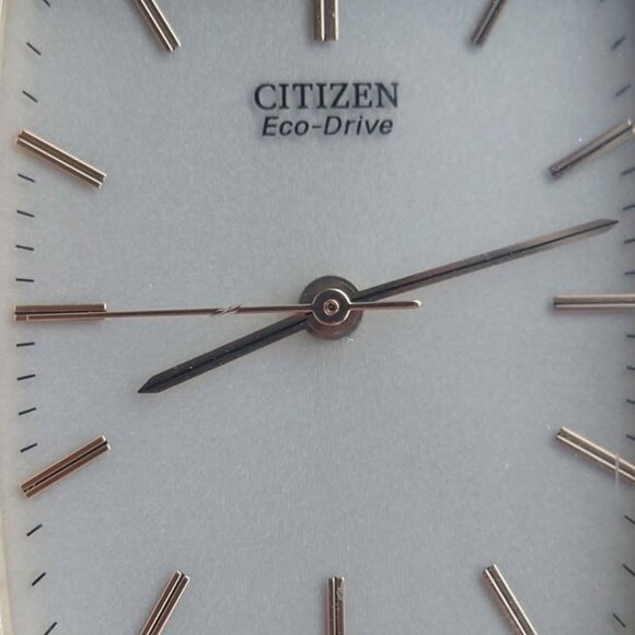 Citizen Eco-Drive E031-K006091 Solar Square Gold JDM Men's Watch New Capacitor - Picture 4 of 10